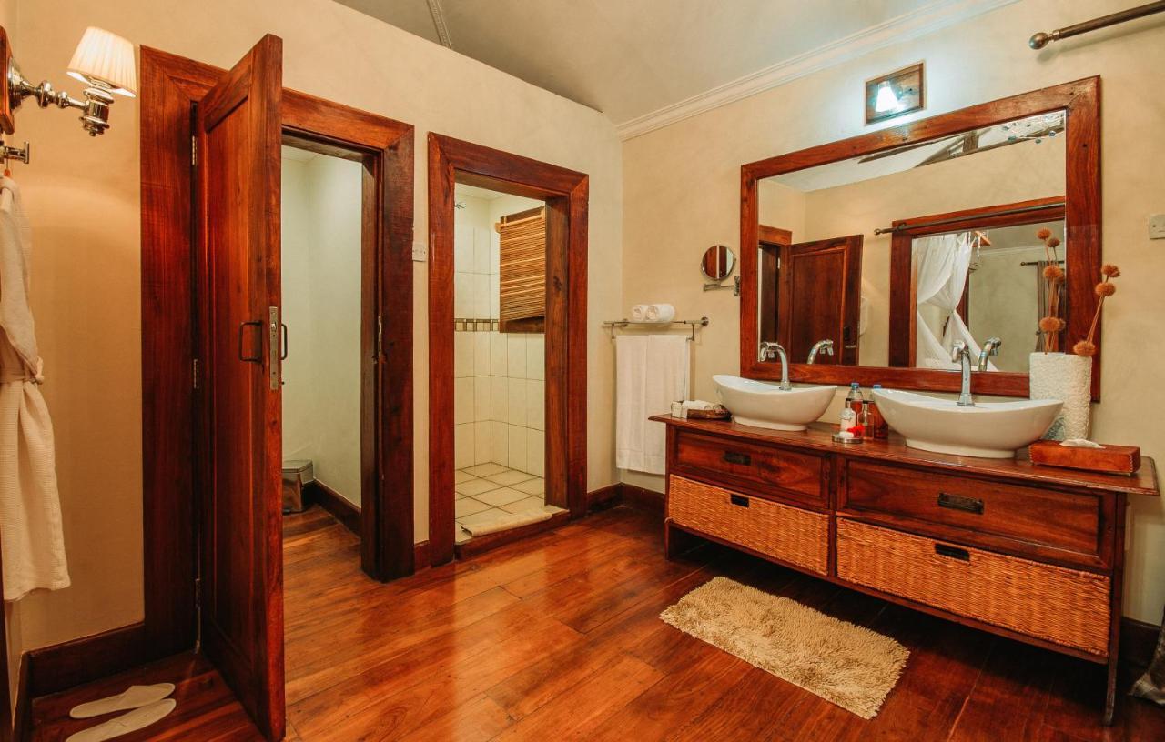 Escarpment Luxury Lodge Manyara Mto wa Mbu Exterior photo